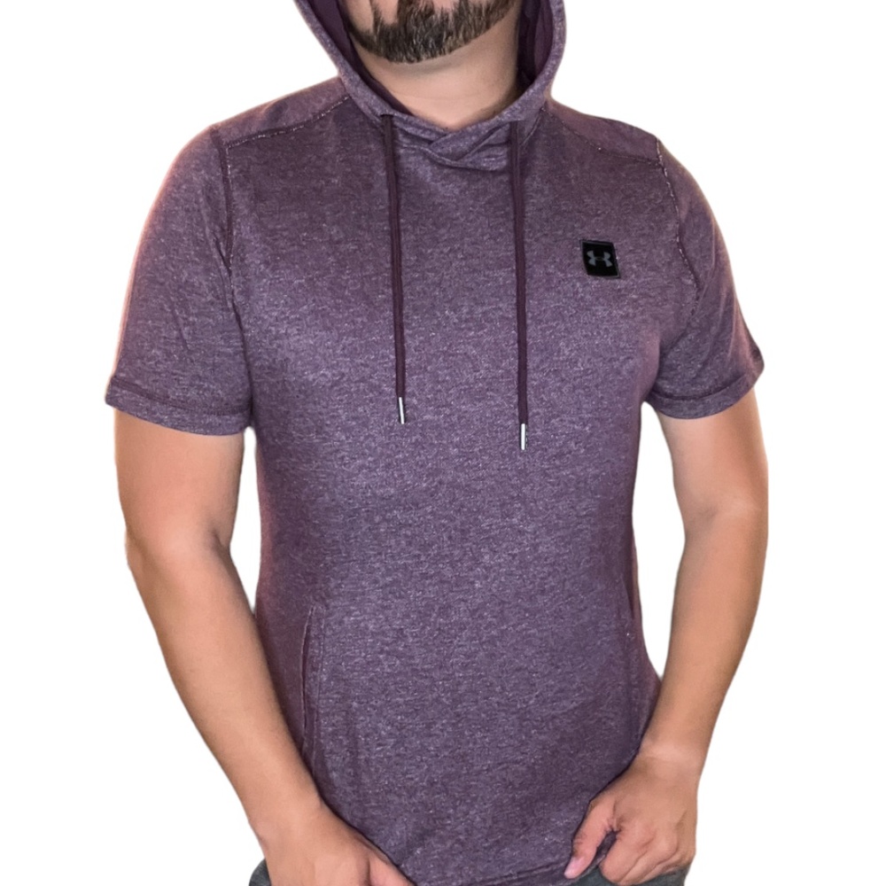 NWT: Under Armour Short Sleeve Hoodie - Size Large (Fitted)